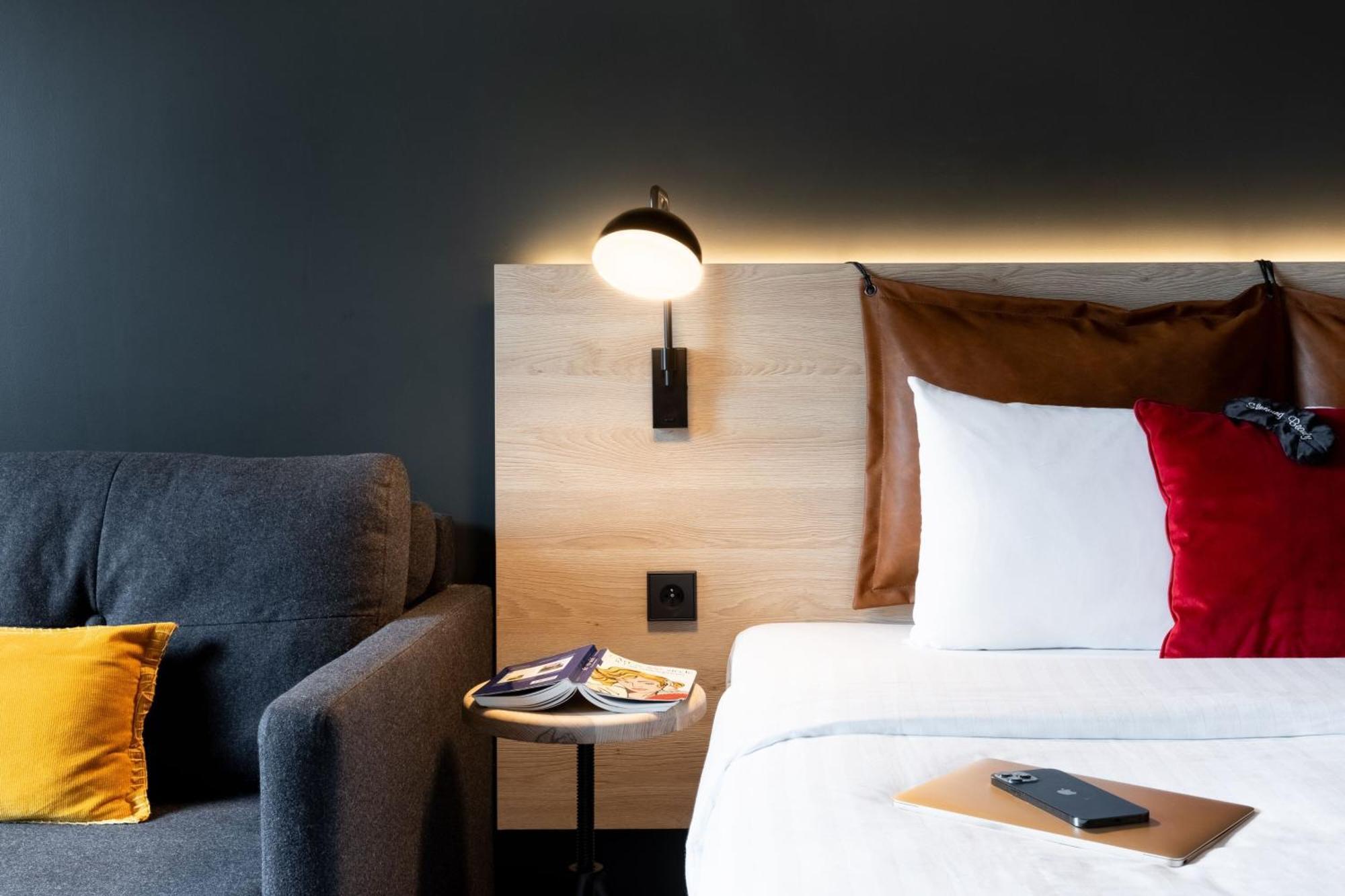 Hotel Moxy Paris Val D'Europe Montévrain Exterior foto